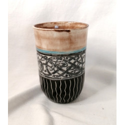 MUG noir, blanc ocre, motif celtique entrelacs - M13